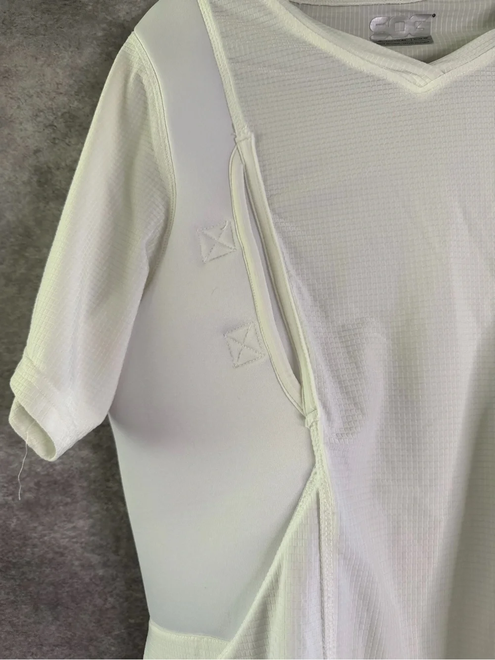 SOG breathable white